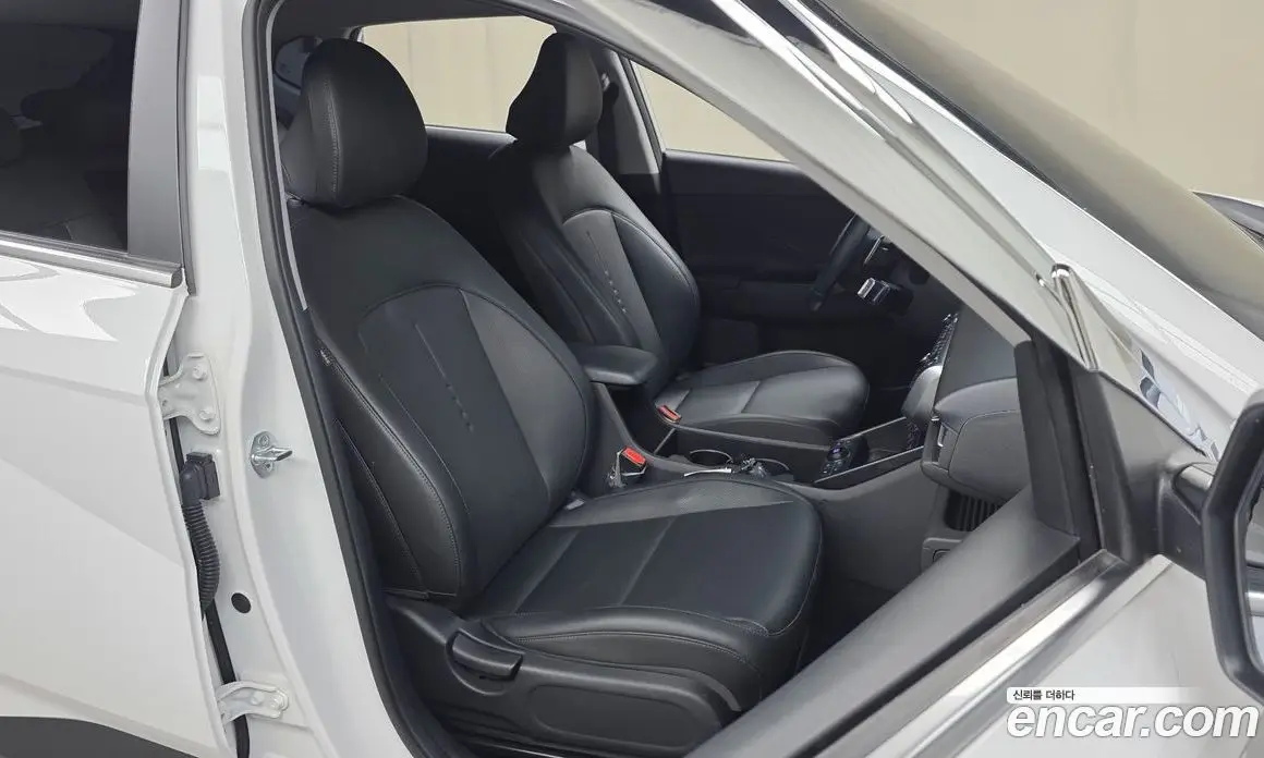 Hyundai Kona 2023 2.0 автомат (гидро), фото 16 Hyundai Kona 2023 2.0 автомат (гидро), фото 16