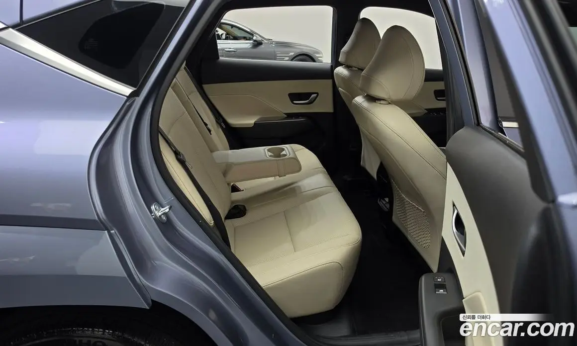 Hyundai Kona 2023 0.2 автомат (гидро), фото 17