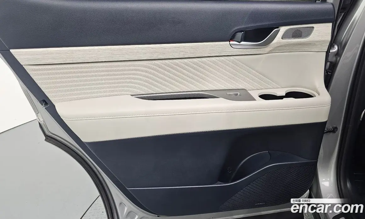 Hyundai Palisade 2024 3.8 автомат (гидро), фото 15