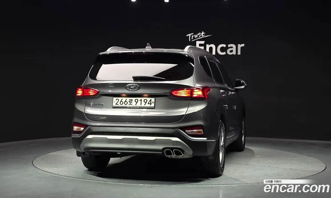 Hyundai Santa Fe 2020 2.0 автомат (гидро), фото 4 Hyundai Santa Fe 2020 2.0 автомат (гидро), фото 4
