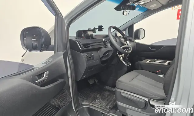 Hyundai Staria 2025 2.2 автомат (гидро), миниатюра 12