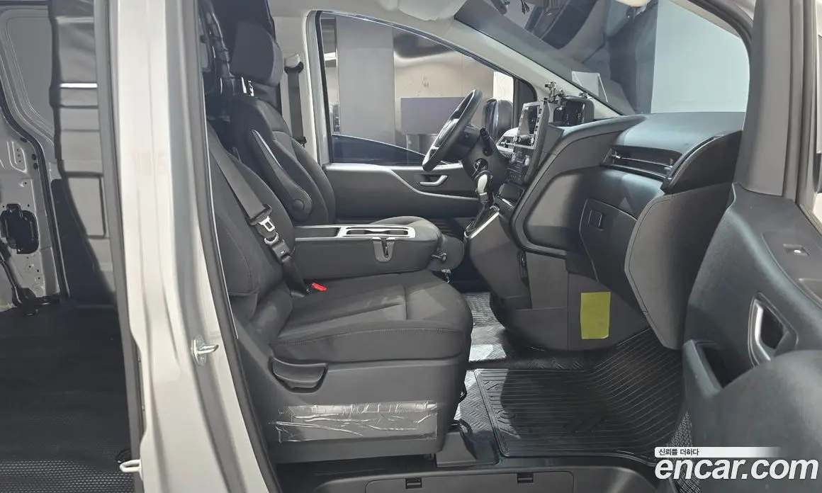 Hyundai Staria 2025 2.2 автомат (гидро), фото 15 Hyundai Staria 2025 2.2 автомат (гидро), фото 15