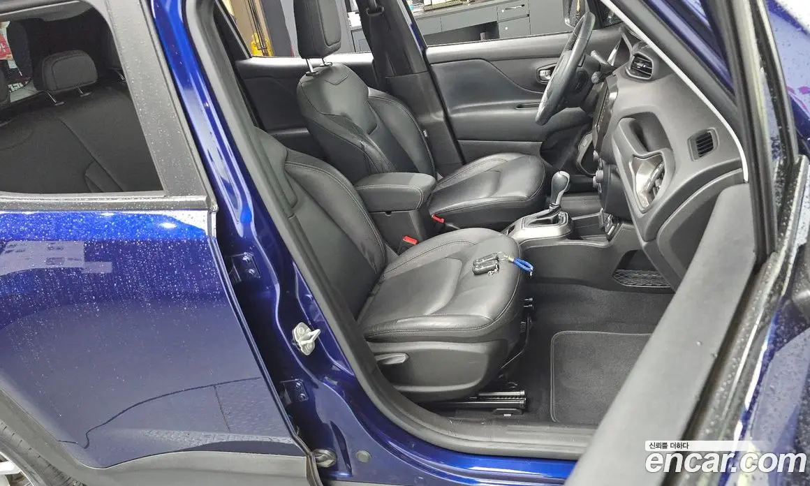 Jeep Renegade 2021 2.4 автомат (гидро), фото 15