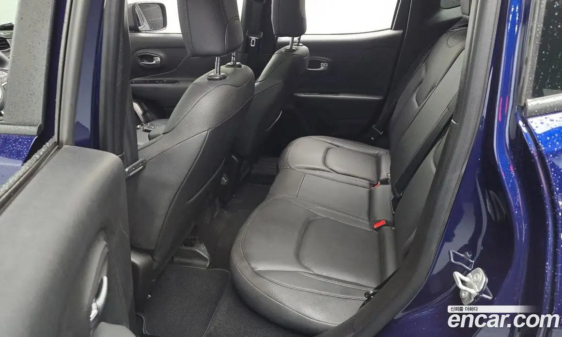 Jeep Renegade 2021 2.4 автомат (гидро), фото 17