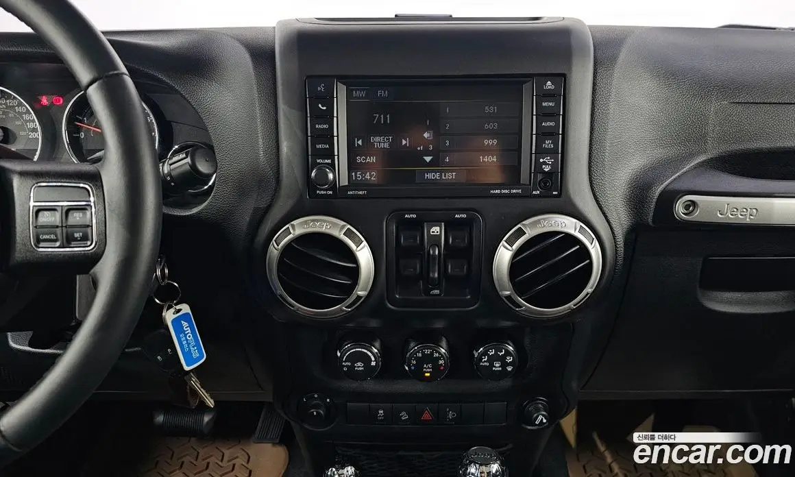 Jeep Wrangler 2016 3.6 автомат (гидро), фото 18 Jeep Wrangler 2016 3.6 автомат (гидро), фото 18