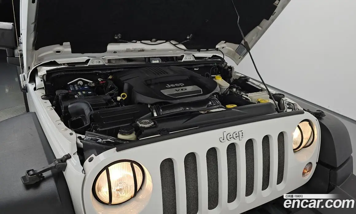 Jeep Wrangler 2016 3.6 автомат (гидро), фото 5 Jeep Wrangler 2016 3.6 автомат (гидро), фото 5