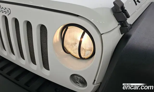 Jeep Wrangler 2016 3.6 автомат (гидро), миниатюра 7 Jeep Wrangler 2016 3.6 автомат (гидро), миниатюра 7
