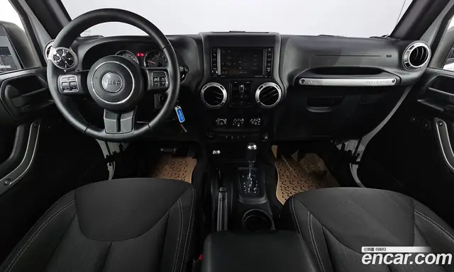 Jeep Wrangler 2016 3.6 автомат (гидро), миниатюра 9 Jeep Wrangler 2016 3.6 автомат (гидро), миниатюра 9