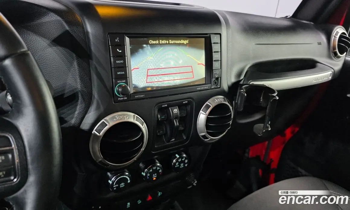Jeep Wrangler 2017 3.6 автомат (гидро), фото 15 Jeep Wrangler 2017 3.6 автомат (гидро), фото 15