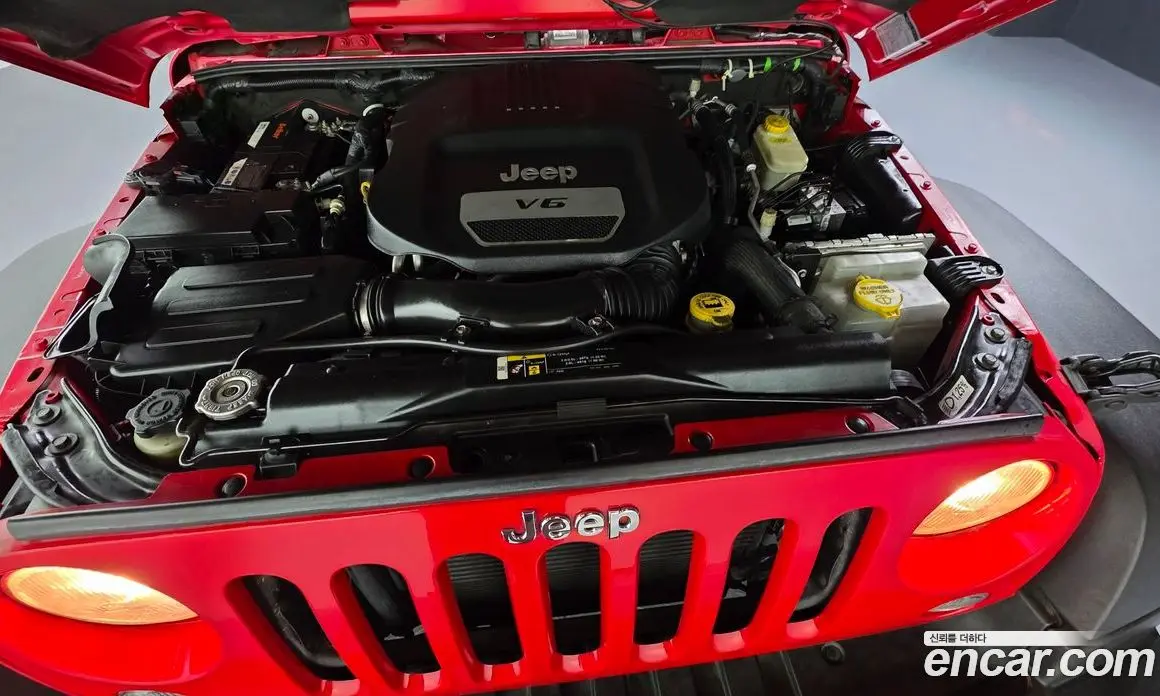 Jeep Wrangler 2017 3.6 автомат (гидро), фото 6 Jeep Wrangler 2017 3.6 автомат (гидро), фото 6