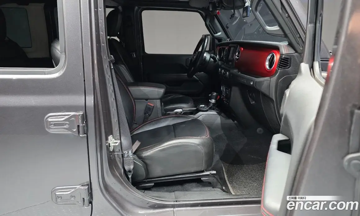 Jeep Wrangler 2021 2.0 автомат (гидро), фото 16