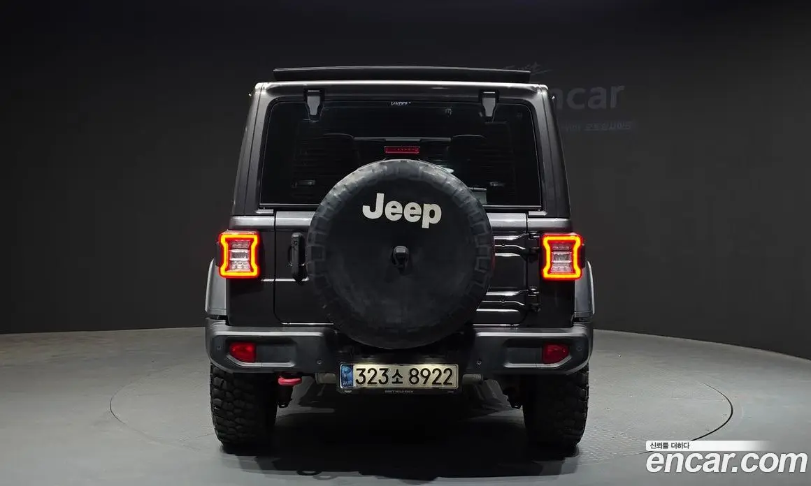 Jeep Wrangler 2021 2.0 автомат (гидро), фото 4