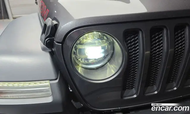Jeep Wrangler 2021 2.0 автомат (гидро), миниатюра 8