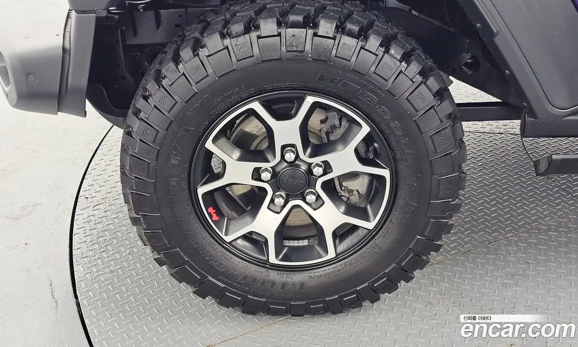 Jeep Wrangler 2023 2.0 автомат (гидро), фото 5 Jeep Wrangler 2023 2.0 автомат (гидро), фото 5