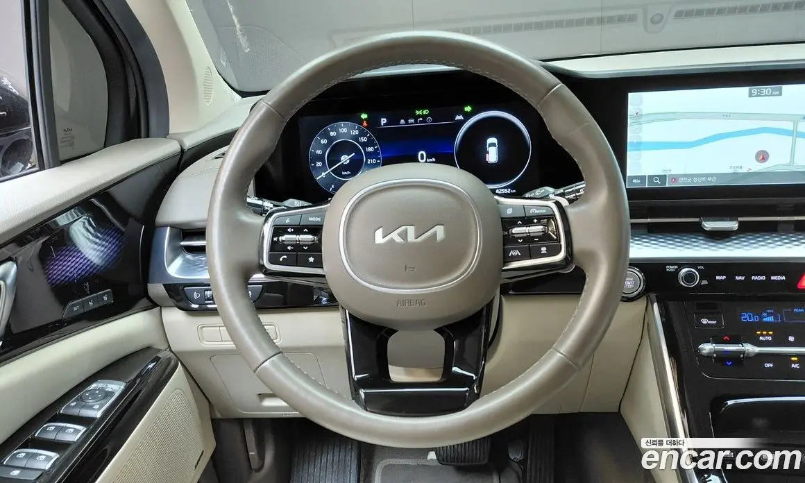 Kia Carnival 2022 3.5 автомат (гидро), фото 19