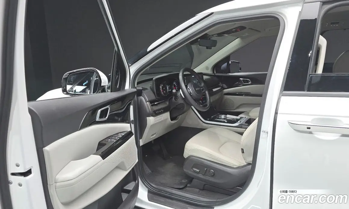Kia Carnival 2022 2.2 автомат (гидро), фото 12