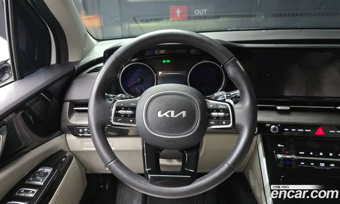 Kia Carnival 2022 2.2 автомат (гидро), фото 18