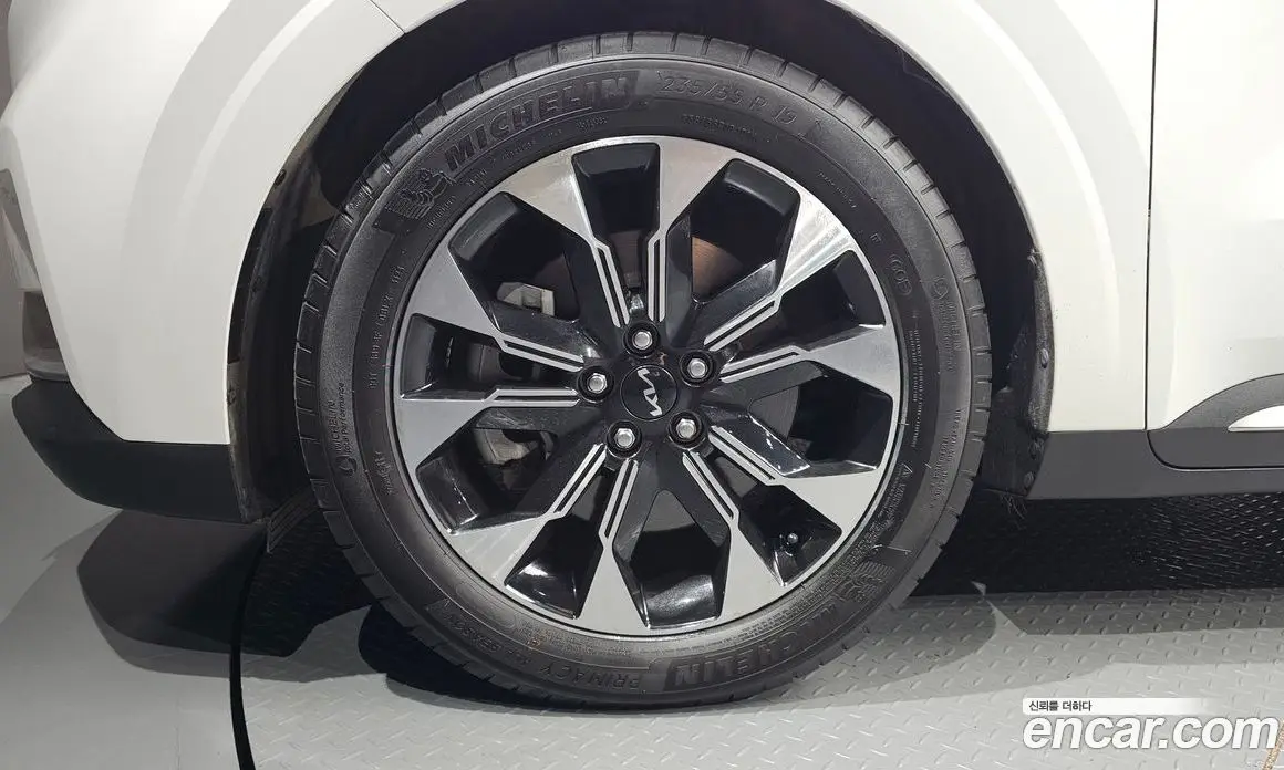 Kia Carnival 2022 2.2 автомат (гидро), фото 4