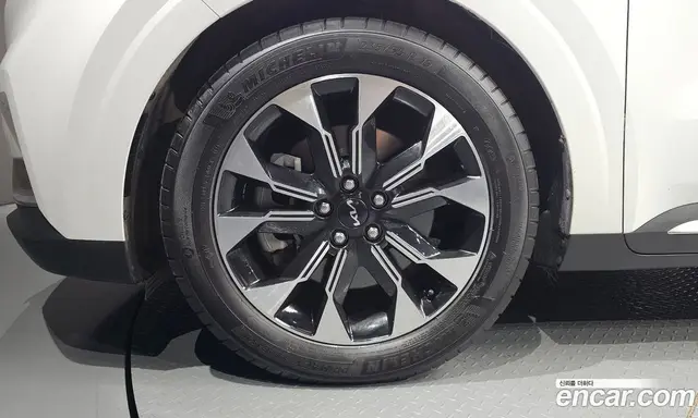 Kia Carnival 2022 2.2 автомат (гидро), миниатюра 4