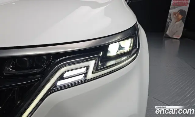 Kia Carnival 2022 2.2 автомат (гидро), миниатюра 7