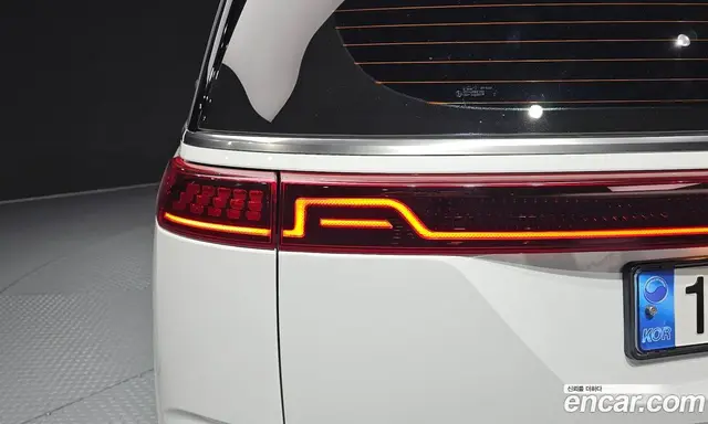 Kia Carnival 2022 2.2 автомат (гидро), миниатюра 8