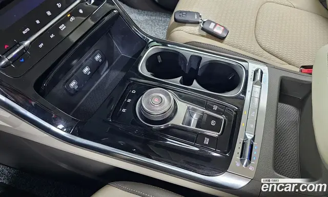 Kia Carnival 2023 2.2 автомат (гидро), миниатюра 12