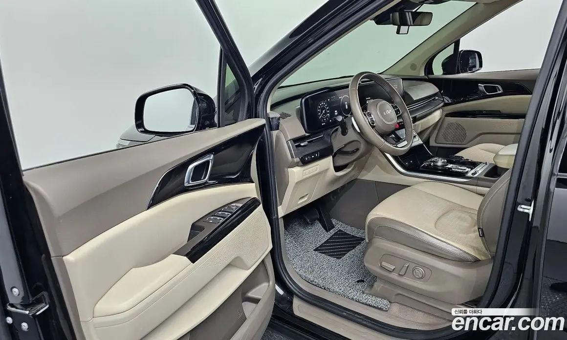 Kia Carnival 2023 2.2 автомат (гидро), фото 13