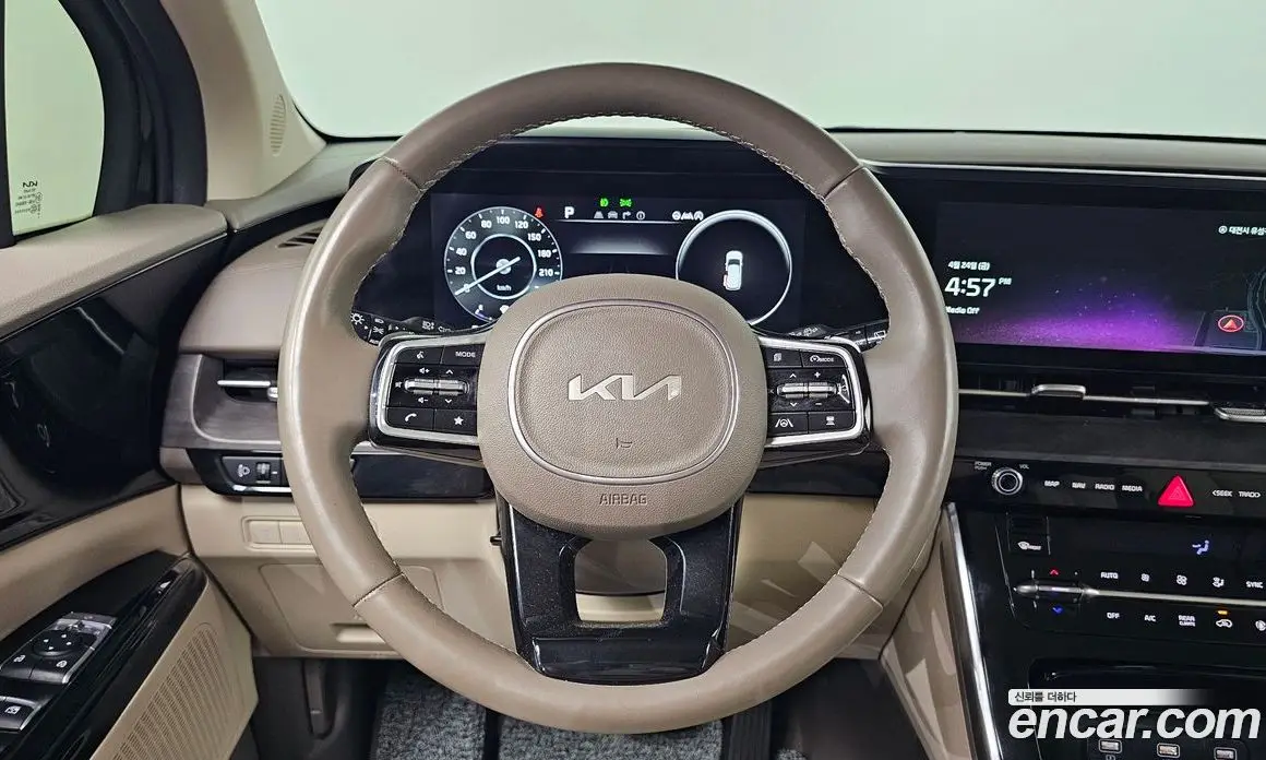 Kia Carnival 2023 2.2 автомат (гидро), фото 18
