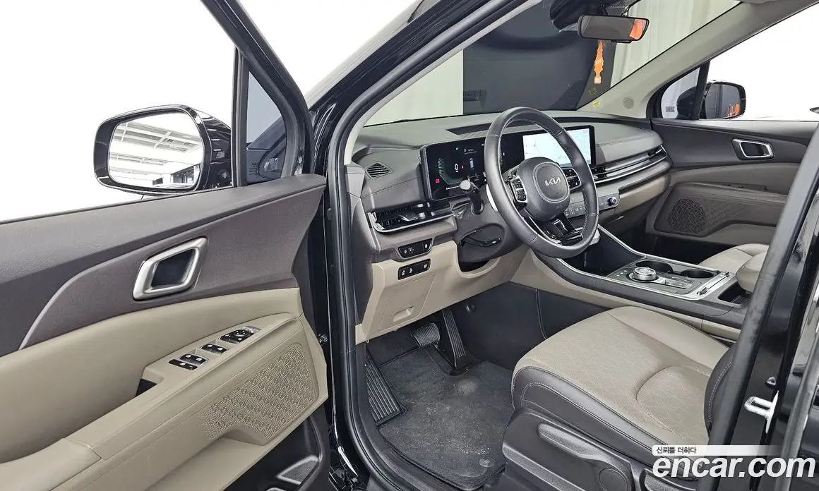 Kia Carnival 2024 2.2 автомат (гидро), фото 13 Kia Carnival 2024 2.2 автомат (гидро), фото 13