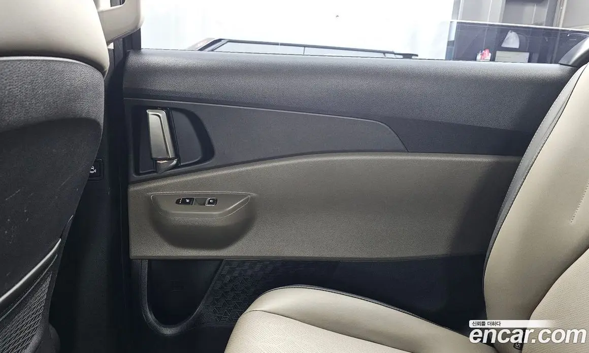 Kia Carnival 2024 2.2 автомат (гидро), фото 15 Kia Carnival 2024 2.2 автомат (гидро), фото 15