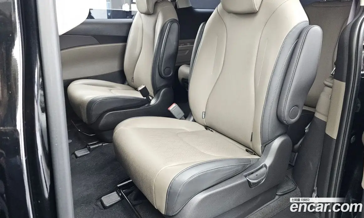 Kia Carnival 2024 2.2 автомат (гидро), фото 16 Kia Carnival 2024 2.2 автомат (гидро), фото 16