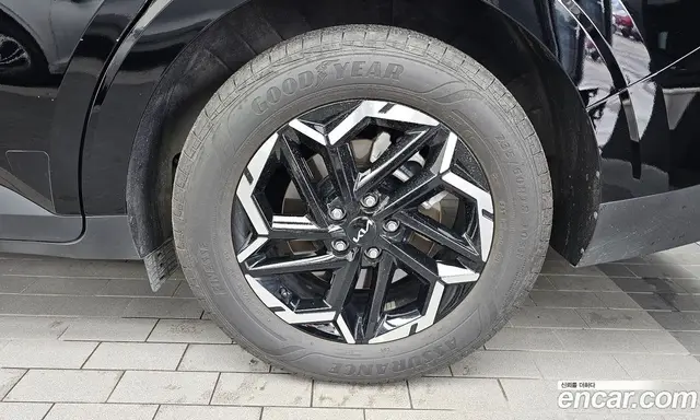 Kia Carnival 2024 2.2 автомат (гидро), миниатюра 7 Kia Carnival 2024 2.2 автомат (гидро), миниатюра 7
