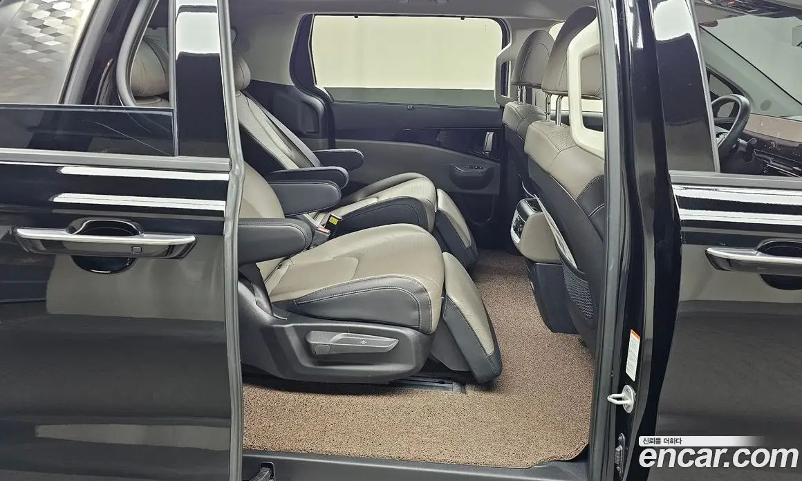 Kia Carnival 2025 1.6 автомат (гидро), фото 17 Kia Carnival 2025 1.6 автомат (гидро), фото 17