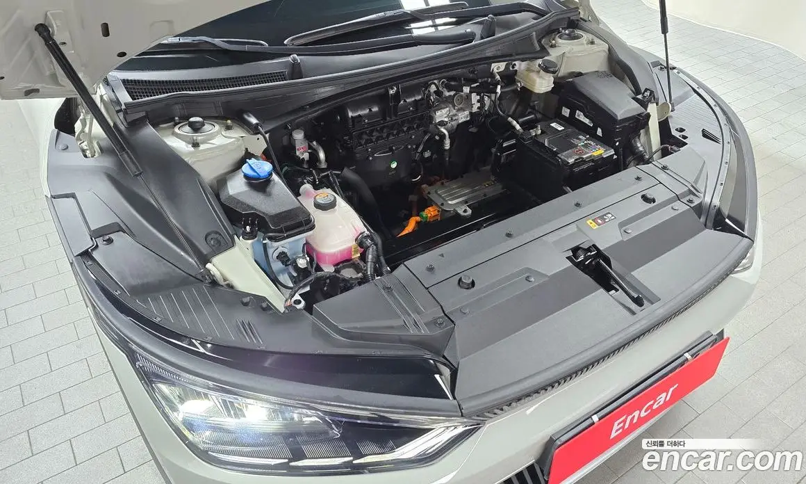 Kia EV6 2023 0.1 автомат (гидро), фото 6 Kia EV6 2023 0.1 автомат (гидро), фото 6