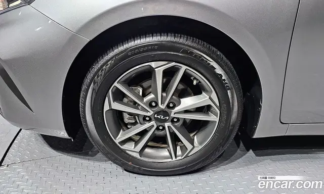 Kia K3 2024 1.6 автомат (гидро), миниатюра 5