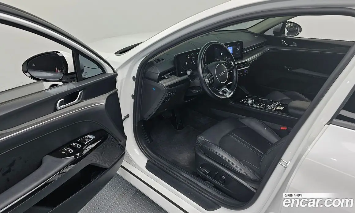 Kia K5 (Optima) 2024 2.0 автомат (гидро), фото 13 Kia K5 (Optima) 2024 2.0 автомат (гидро), фото 13