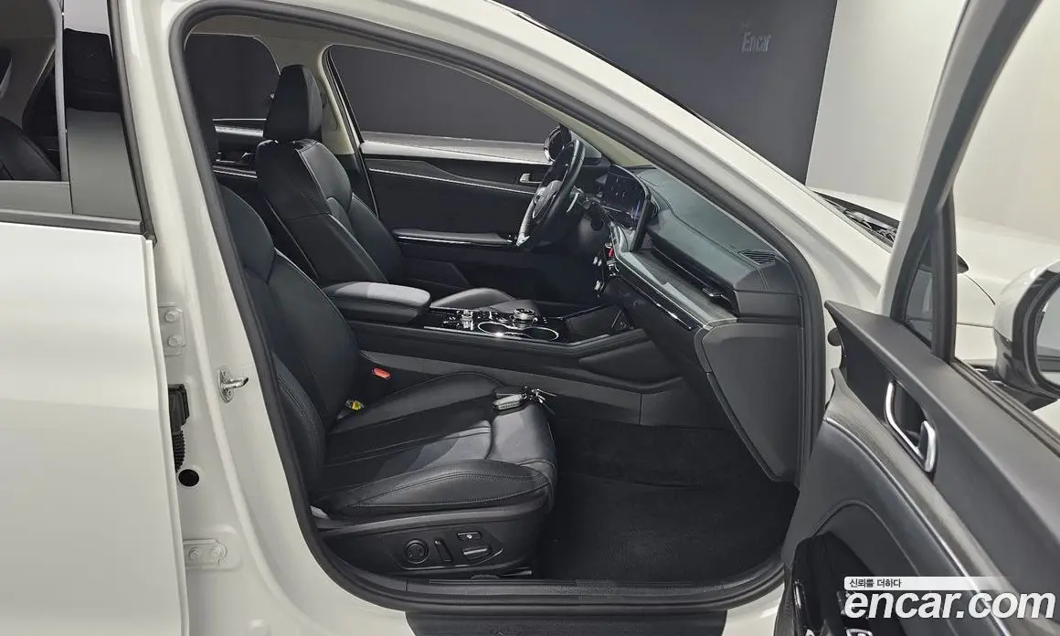 Kia K5 (Optima) 2024 2.0 автомат (гидро), фото 16 Kia K5 (Optima) 2024 2.0 автомат (гидро), фото 16