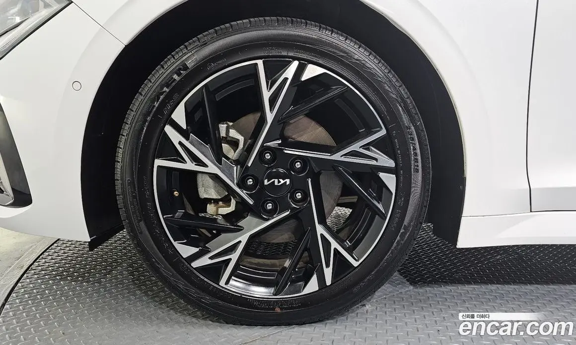 Kia K5 (Optima) 2024 2.0 автомат (гидро), фото 5 Kia K5 (Optima) 2024 2.0 автомат (гидро), фото 5