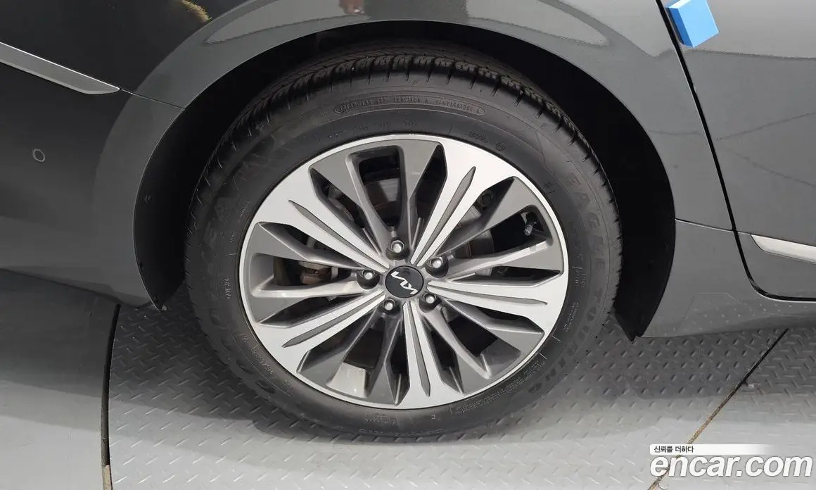 Kia K8 2023 1.6 автомат (гидро), фото 5 Kia K8 2023 1.6 автомат (гидро), фото 5