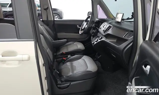Kia Ray 2018 1.0 автомат (гидро), миниатюра 11 Kia Ray 2018 1.0 автомат (гидро), миниатюра 11