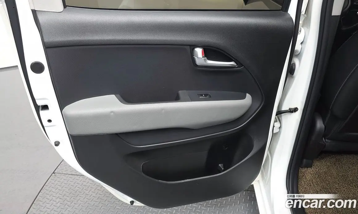 Kia Ray 2022 1.0 автомат (гидро), фото 15 Kia Ray 2022 1.0 автомат (гидро), фото 15