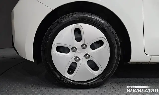 Kia Ray 2024 1.0 автомат (гидро), миниатюра 4 Kia Ray 2024 1.0 автомат (гидро), миниатюра 4