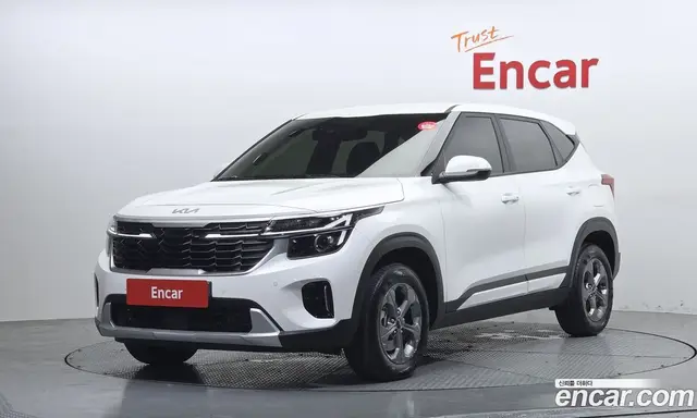 Kia Seltos, 2025, 8 215 км