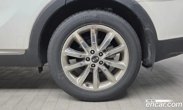Kia Sorento 2017 2.0 автомат (гидро), миниатюра 7 Kia Sorento 2017 2.0 автомат (гидро), миниатюра 7