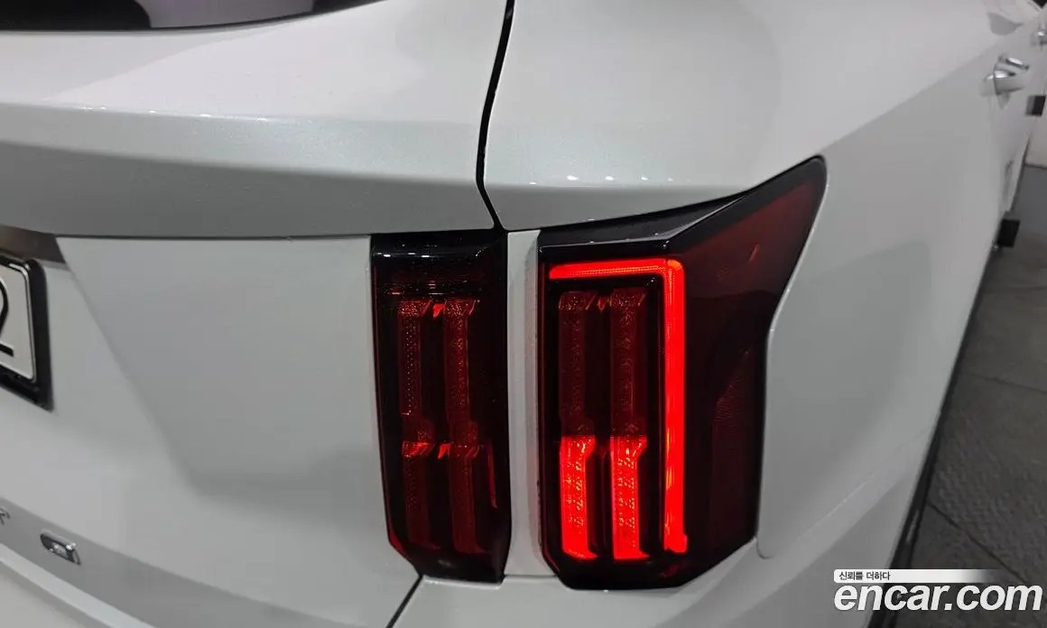 Kia Sorento 2021 2.2 автомат (гидро), фото 9 Kia Sorento 2021 2.2 автомат (гидро), фото 9