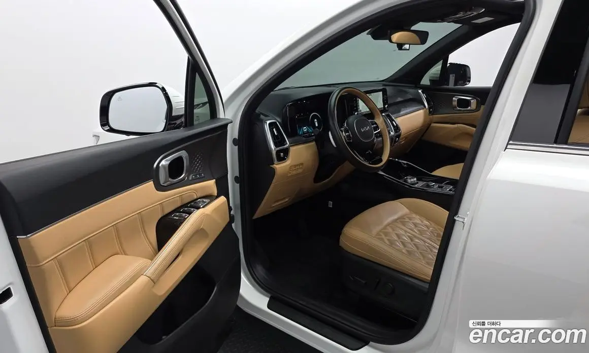 Kia Sorento 2023 1.6 автомат (гидро), фото 13 Kia Sorento 2023 1.6 автомат (гидро), фото 13