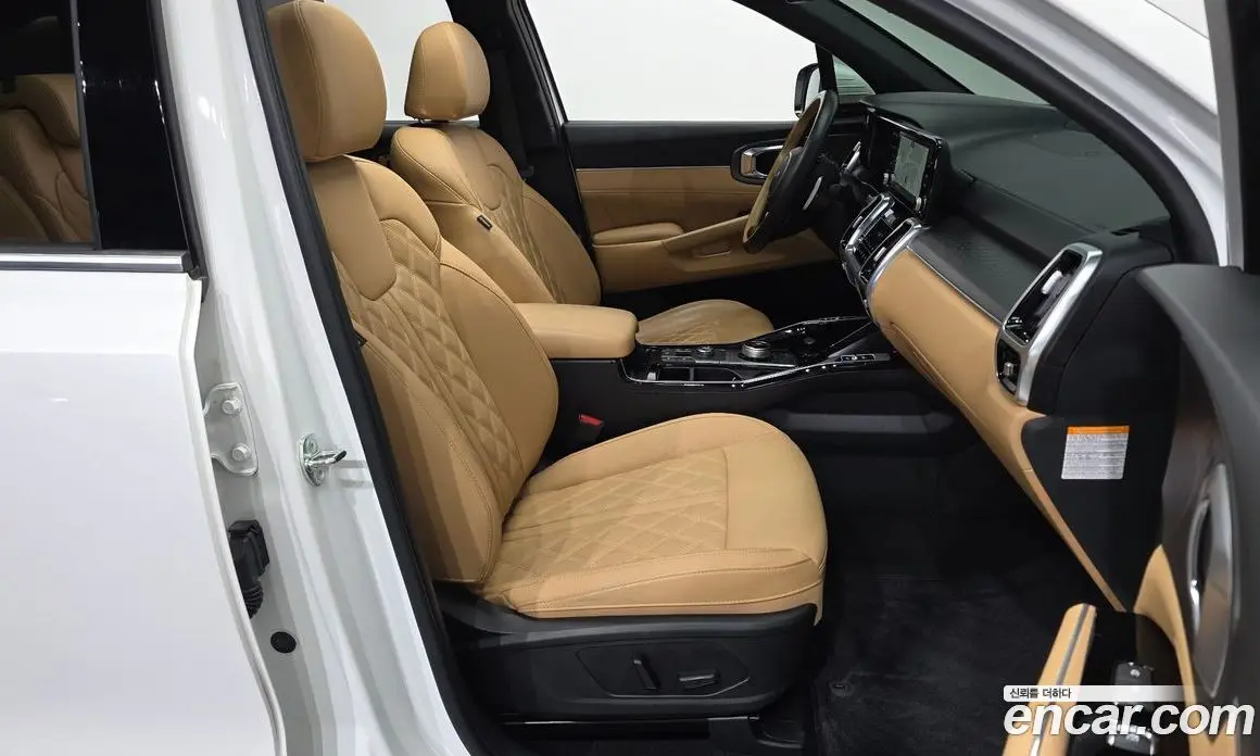 Kia Sorento 2023 1.6 автомат (гидро), фото 17 Kia Sorento 2023 1.6 автомат (гидро), фото 17