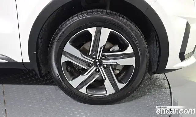 Kia Sorento 2023 1.6 автомат (гидро), миниатюра 7 Kia Sorento 2023 1.6 автомат (гидро), миниатюра 7