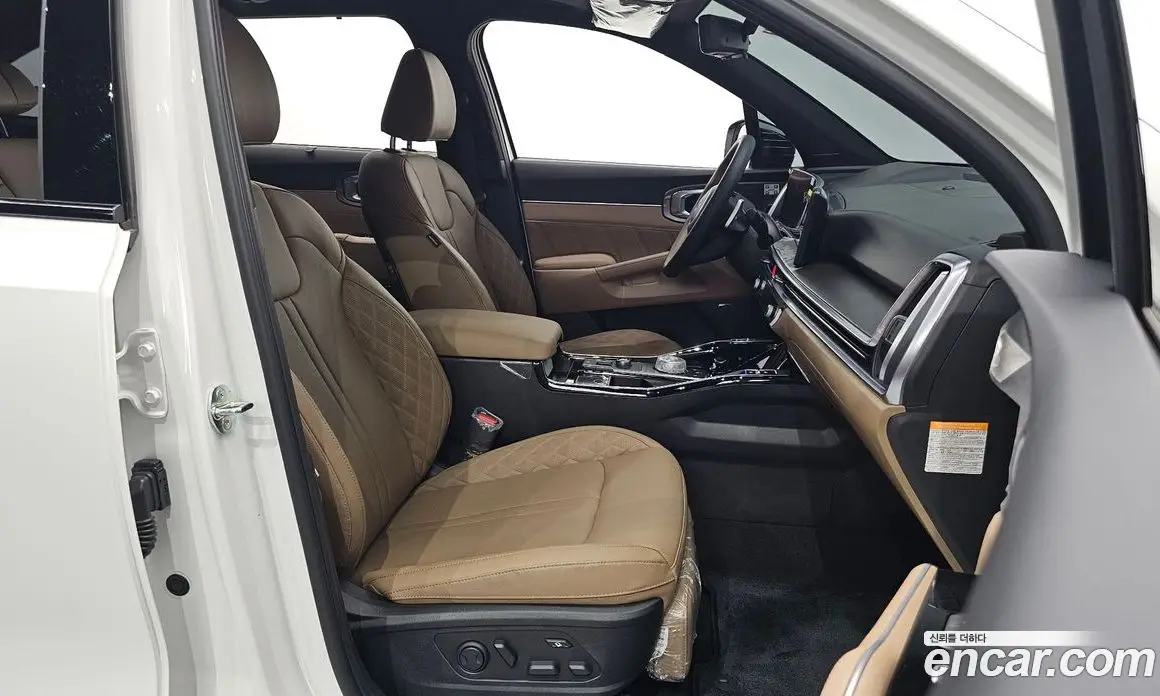 Kia Sorento 2024 1.6 автомат (гидро), фото 13 Kia Sorento 2024 1.6 автомат (гидро), фото 13