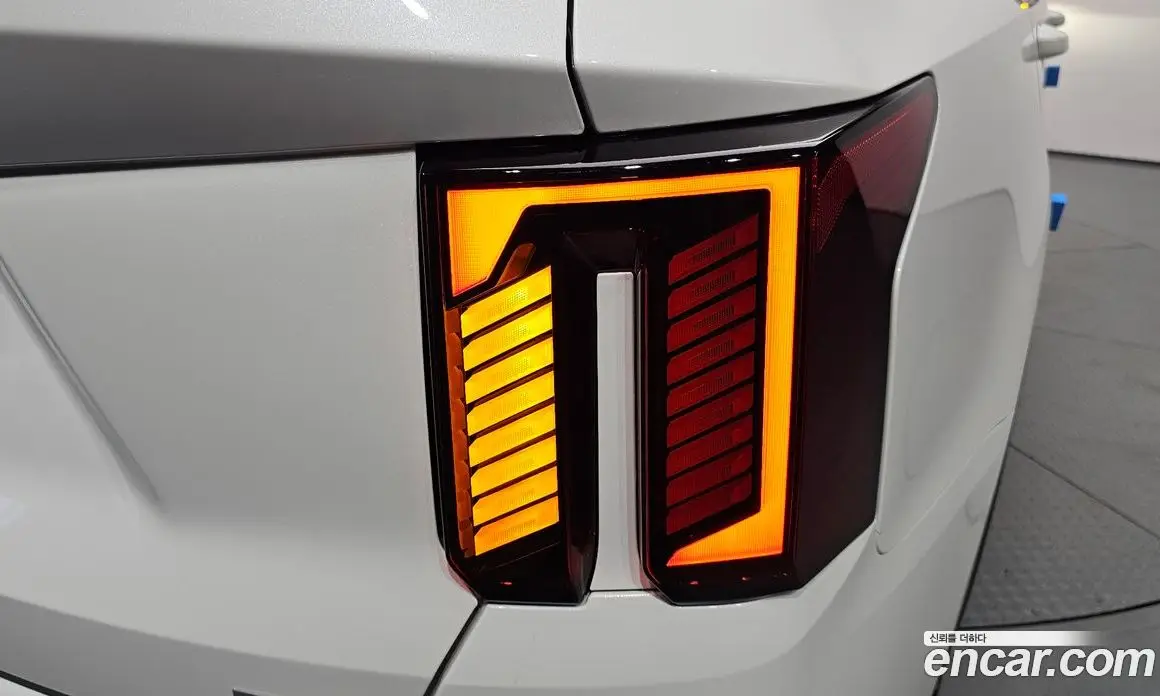 Kia Sorento 2024 1.6 автомат (гидро), фото 9 Kia Sorento 2024 1.6 автомат (гидро), фото 9
